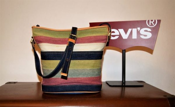 Borsa tracolla Levi's colorata - immagine 3