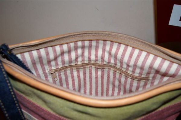 Borsa tracolla Levi's colorata - immagine 5
