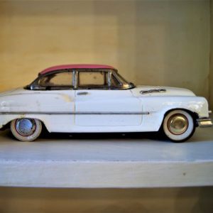 Macchinina in latta anni '60