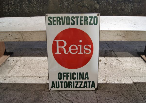 Insegna smaltata Reis