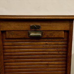 Mobiletto a serrandina