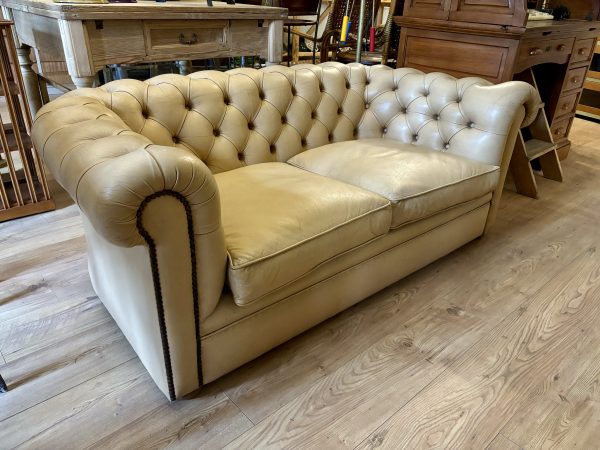 Divano Chesterfield - immagine 3
