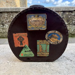 Cappelliera anni 50